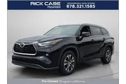 Toyota Highlander 2023 XLE 4