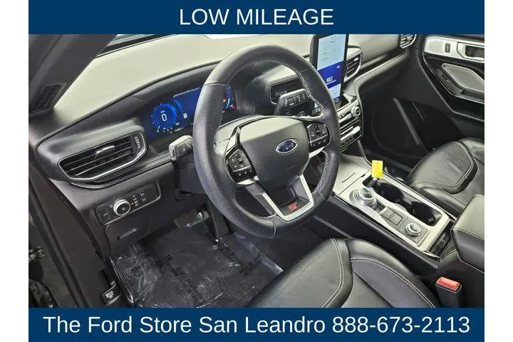 $36900 : Ford Explorer 2022 AWD ST 4d image 3