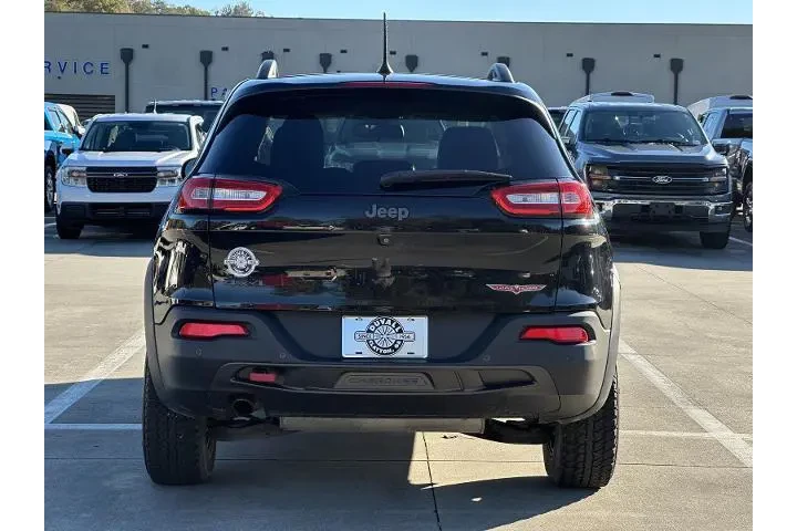 $19999 : Jeep Cherokee 2018 4x4 Trail image 6