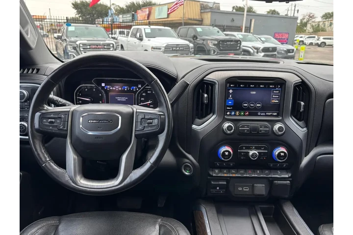 2020 GMC Sierra 2500HD Denali image 10