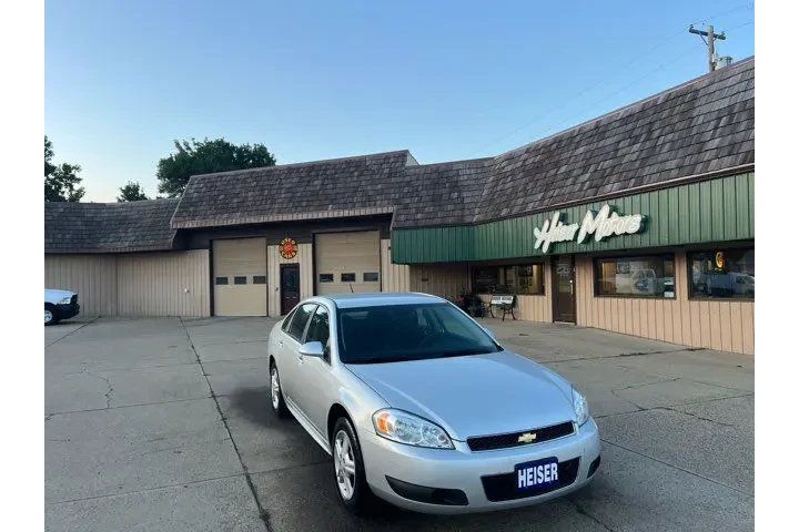 $8500 : 2015 Impala Limited Police | image 2