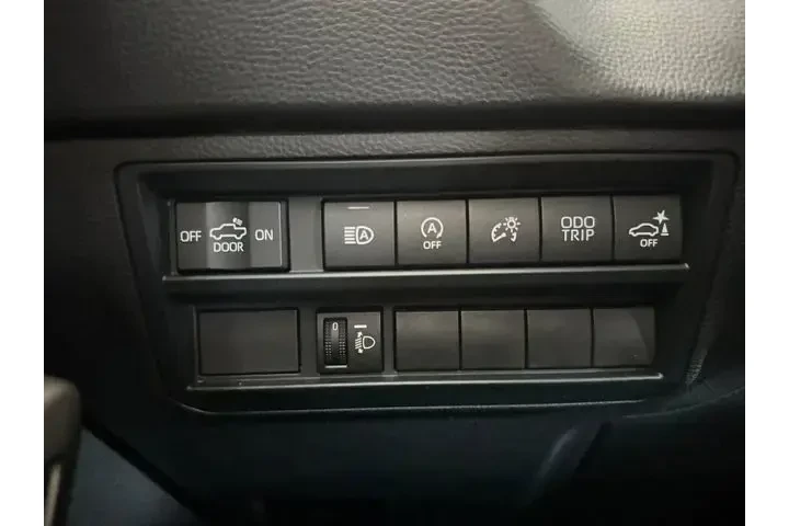 $33681 : Toyota Tundra 2022 4x2 SR5 4 image 6