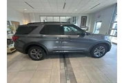 $29989 : Ford Explorer 2022 AWD XLT 4 thumbnail
