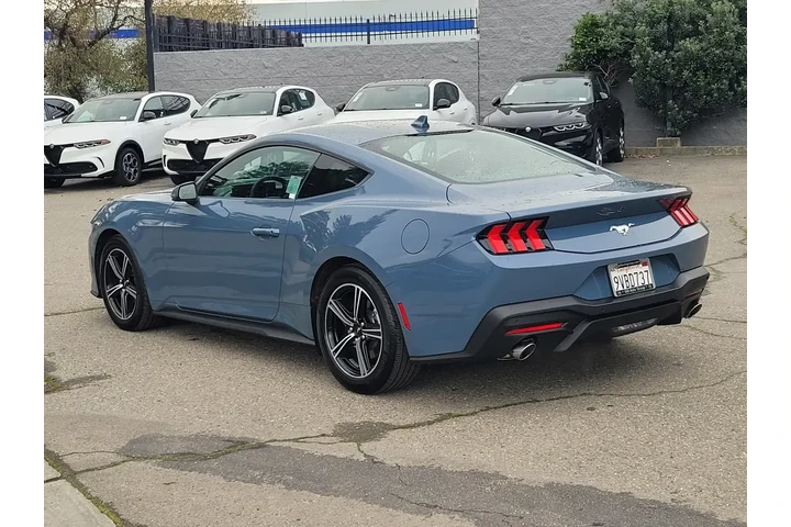 $29999 : Ford Mustang 2025 EcoBoost 2 image 6