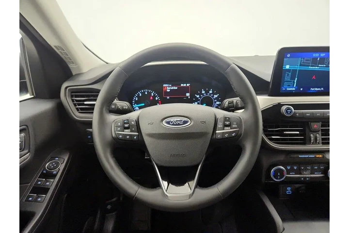 $17998 : Ford Escape 2022 SE 4dr SUV image 10