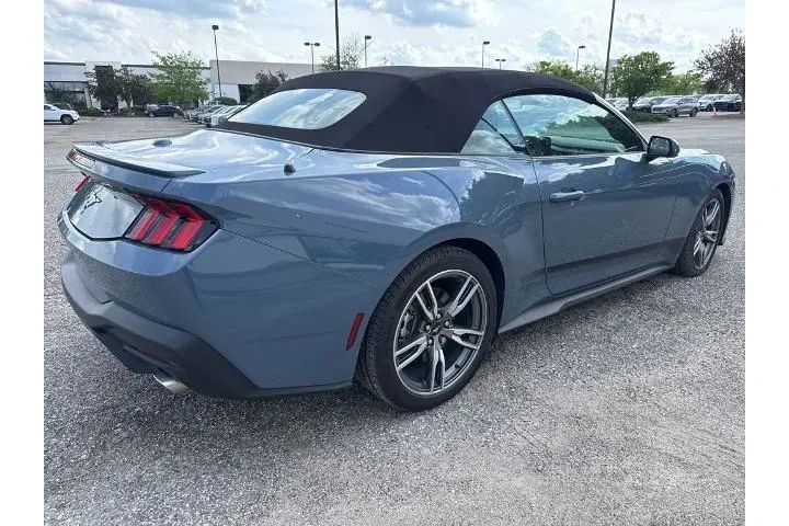 $40000 : Ford Mustang 2025 EcoBoost 2 image 9