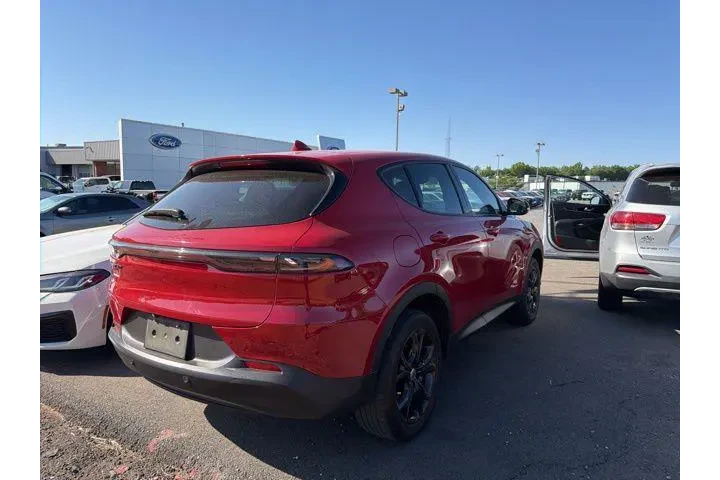 $20992 : Dodge Hornet 2023 AWD GT 4dr image 3