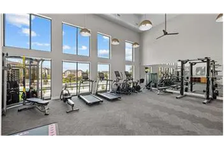 $2479 : Rental property with 2 bedro image 7