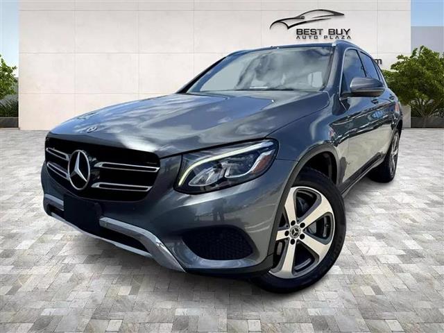 $16995 : 2017 MERCEDES-BENZ GLC GLC 30 image 4