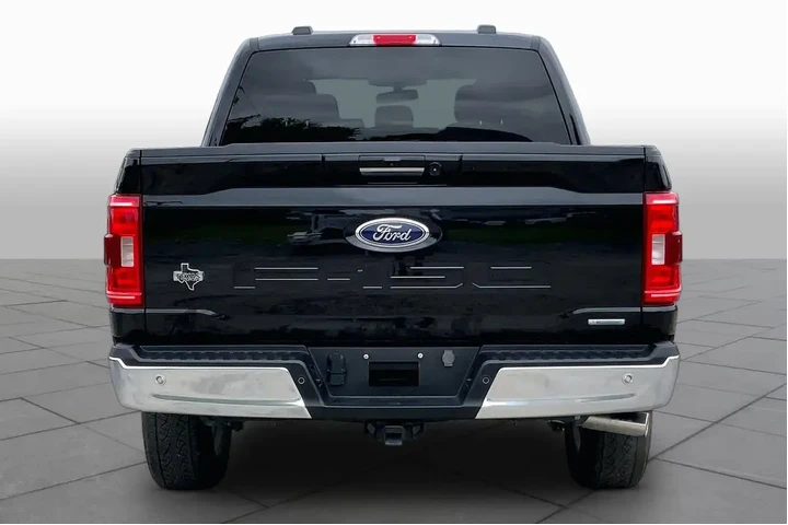 $39484 : Ford F-150 2023 4x4 Lariat 4 image 5
