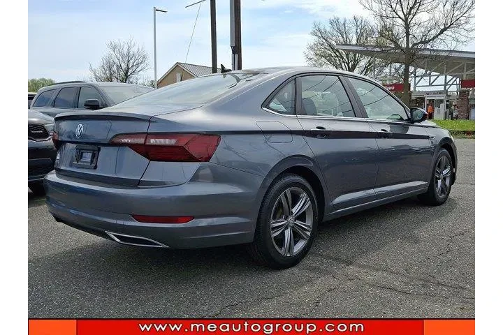 $13989 : Volkswagen Jetta 2020 R-Line image 3