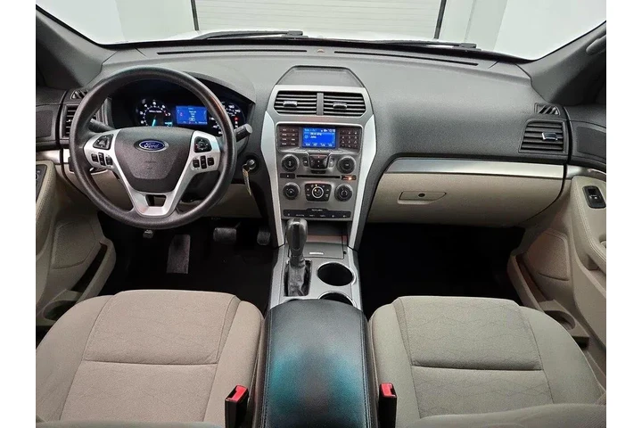 $15998 : Ford Explorer 2014 Base 4dr image 9