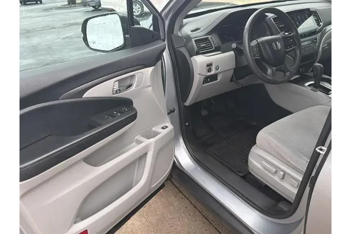 $16762 : Honda Pilot 2020 AWD EX 4dr image 6