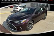 2018 Avalon XLE Premium Sedan en Rolla