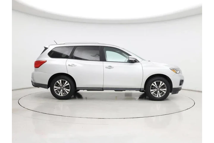 $14599 : Nissan Pathfinder 2017 SV 4d image 7