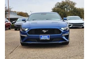 $22500 : Ford Mustang 2022 EcoBoost 2 thumbnail