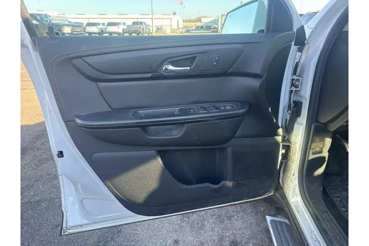 $9982 : Chevrolet Traverse 2017 AWD image 2