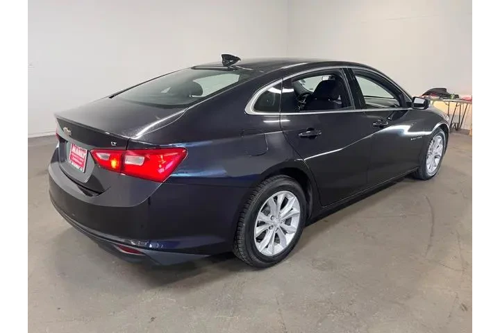 $16299 : Chevrolet Malibu 2023 LT 4dr image 5