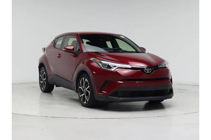 $21998 : Toyota C-HR 2019 XLE 4dr Cro image 1