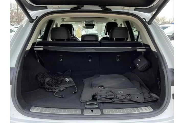 $39909 : Genesis GV70 2024 AWD 2.5T S image 6