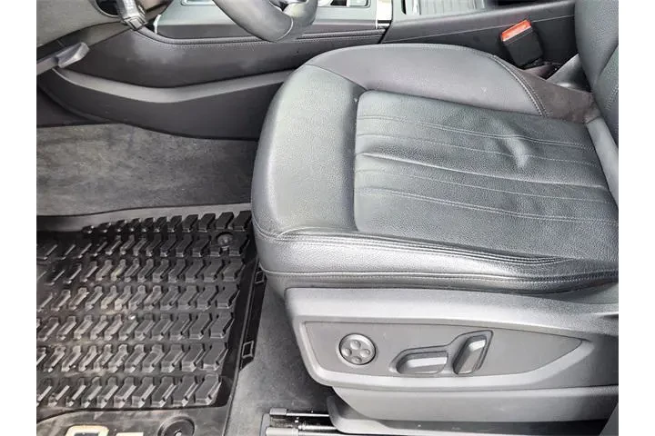 $23800 : Audi Q5 2019 AWD quattro Pre image 9