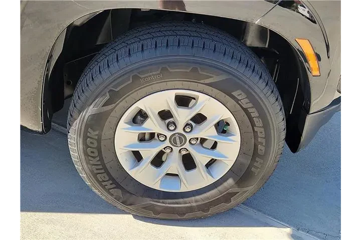 $37590 : Nissan Frontier 2024 4x2 S 4 image 7