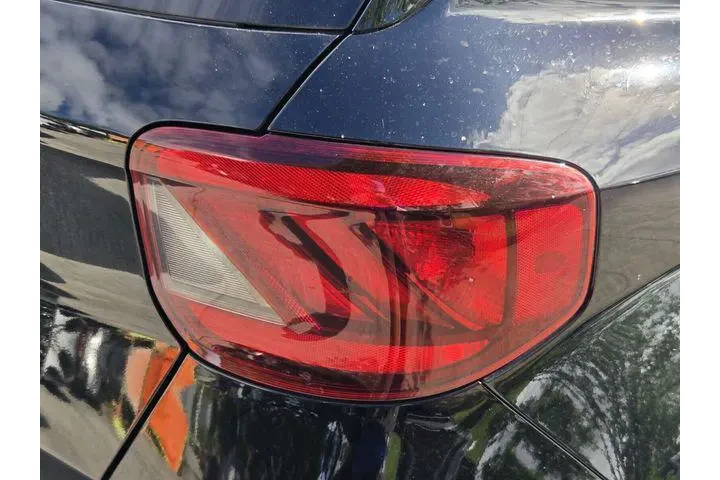 $15987 : Hyundai VENUE 2021 SEL 4dr C image 7