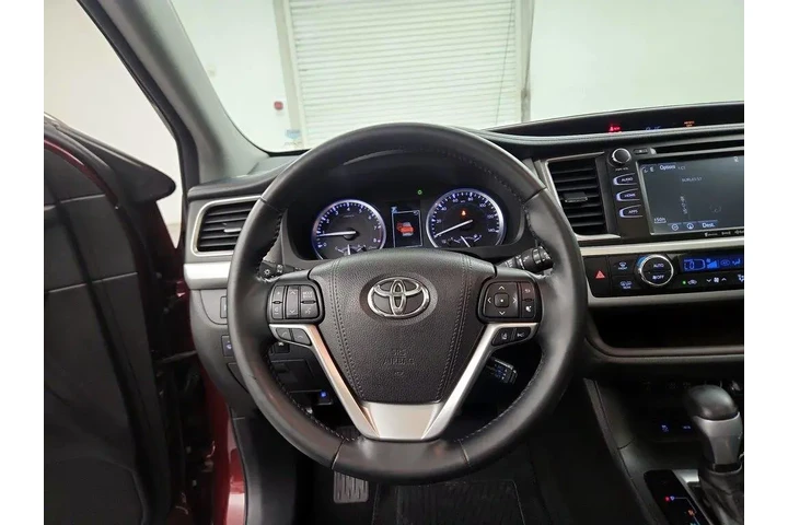 $24998 : Toyota Highlander 2018 XLE 4 image 10