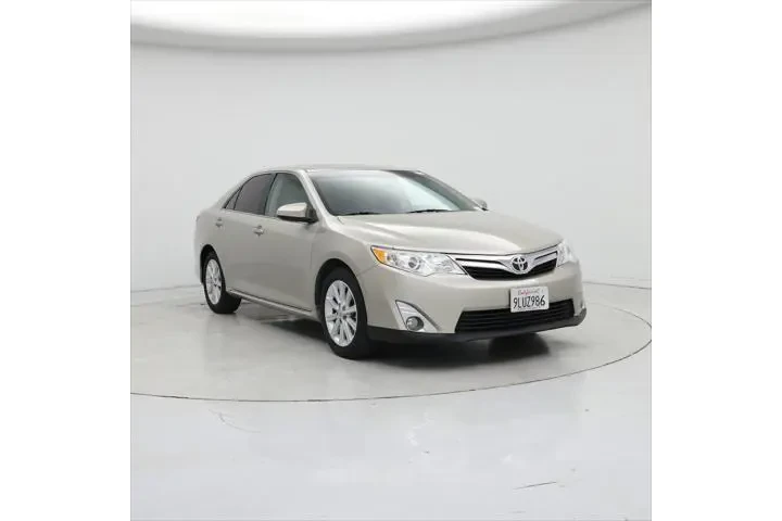 $18998 : Toyota Camry 2014 SE V6 4dr image 1