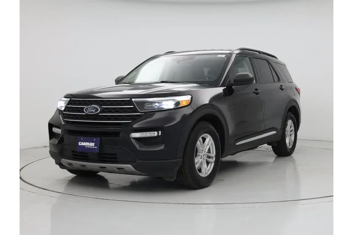 $28998 : Ford Explorer 2023 AWD XLT 4 image 4