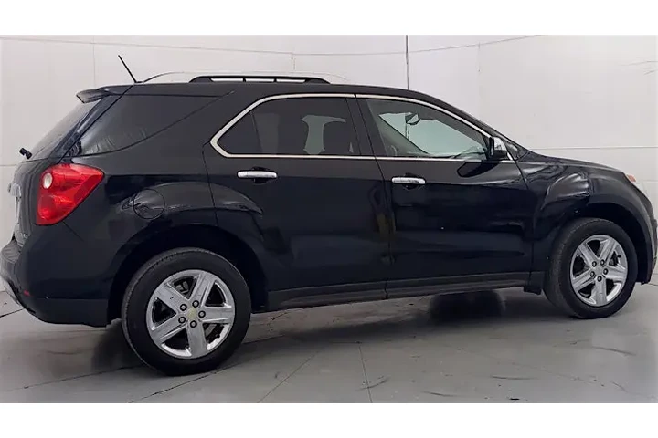 2015 Escape SE 4WD image 6