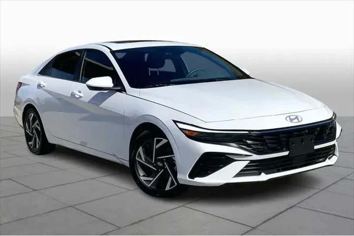 $23491 : Hyundai ELANTRA 2025 SEL Con image 3