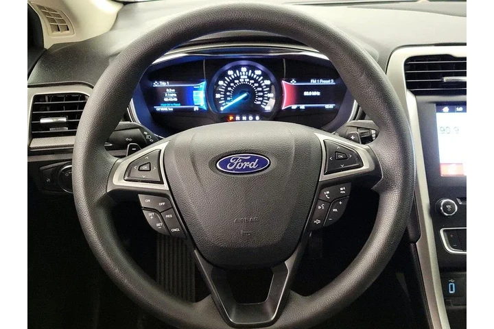 $13998 : Ford Fusion 2017 SE 4dr Seda image 10