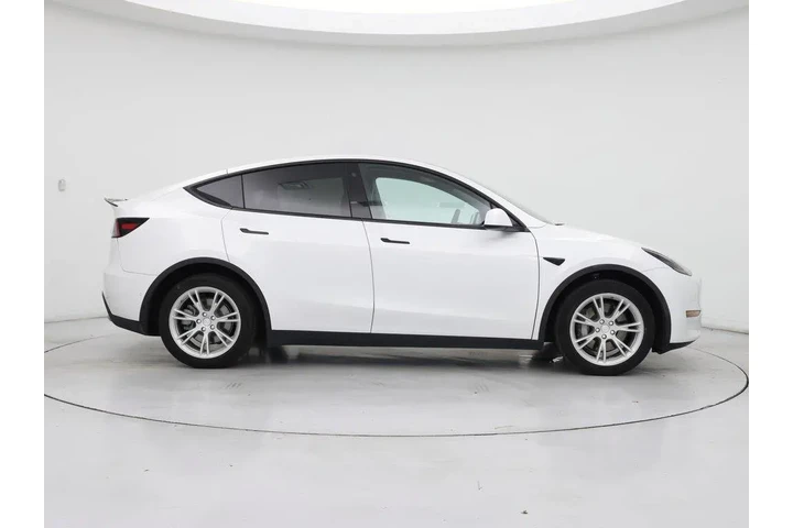 $29998 : Tesla Model Y 2021 AWD Long image 7