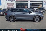 $20995 : 2021 Tiguan S SUV thumbnail