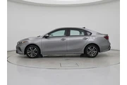 $14998 : Kia Forte 2022 LXS 4dr Sedan thumbnail
