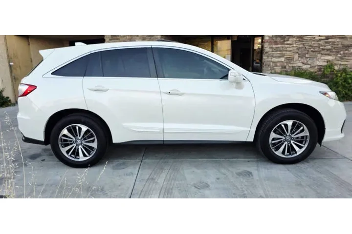 2016 RDX w/Advance image 7
