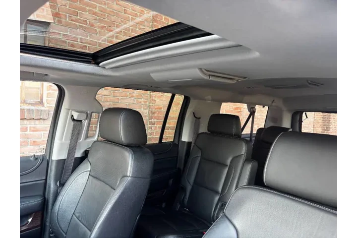 $18000 : 2016 GMC Yukon XL SLT image 6