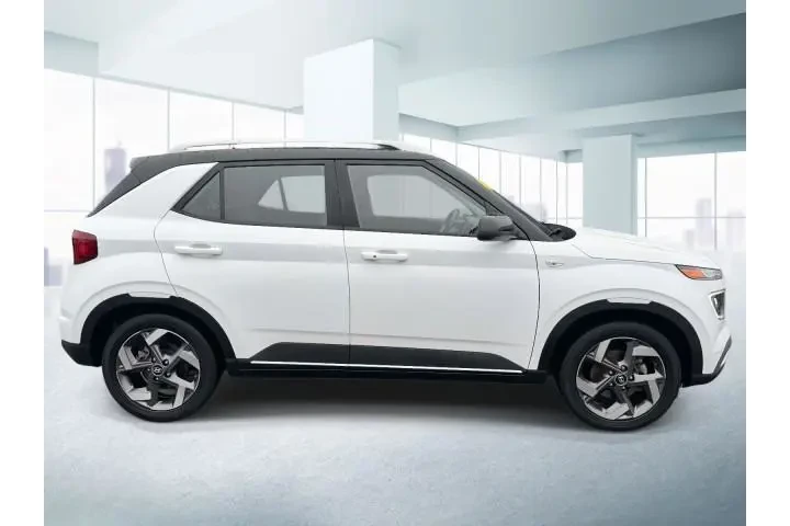 $17999 : Hyundai VENUE 2023 Limited 4 image 2