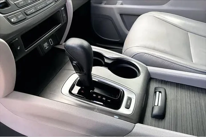 $21212 : Honda Pilot 2019 EX-L 4dr SU image 7