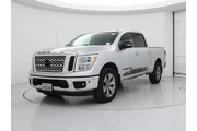 $30998 : Nissan Titan 2018 4x4 SV 4dr thumbnail