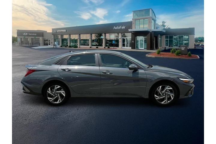 $20700 : Hyundai ELANTRA 2024 SEL 4dr image 7