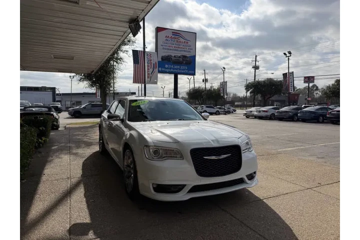 $19999 : 2019 300 Limited image 3