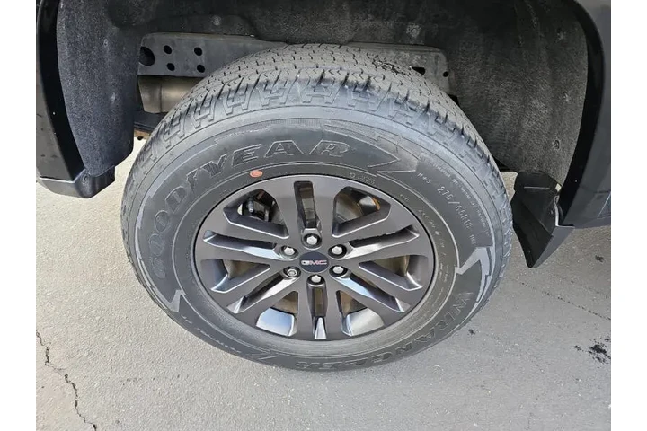 $18995 : 2017 GMC Canyon SLE image 10