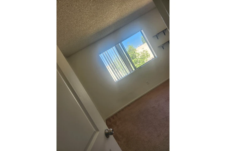 $900 : Recamara image 2