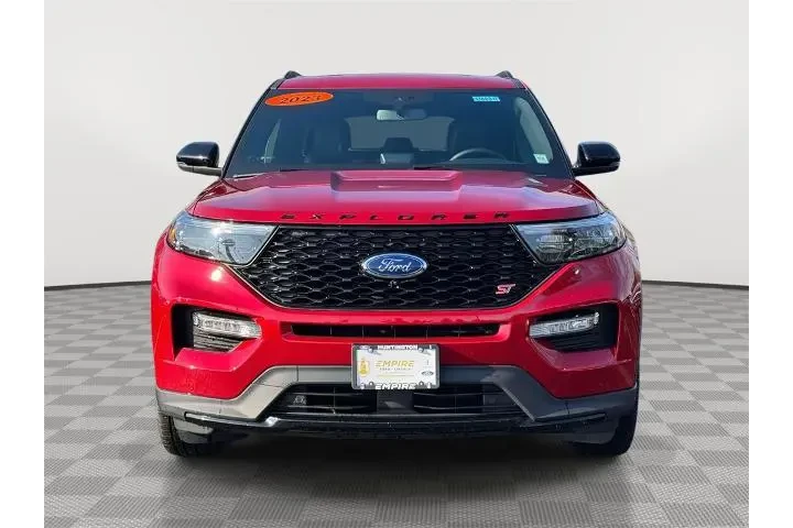 $37742 : Ford Explorer 2023 AWD ST 4d image 2