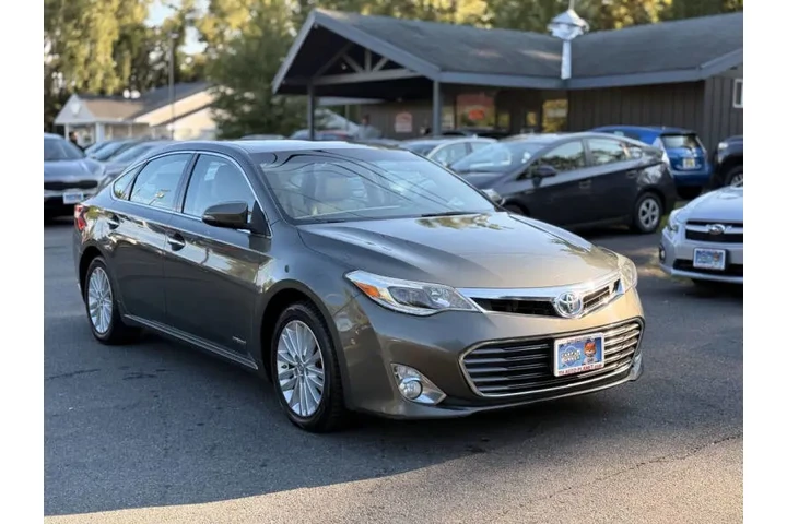 $11500 : 2014 Avalon Hybrid XLE Touring image 5