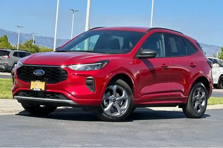 $25995 : Ford Escape 2024 AWD ST-Line image 1