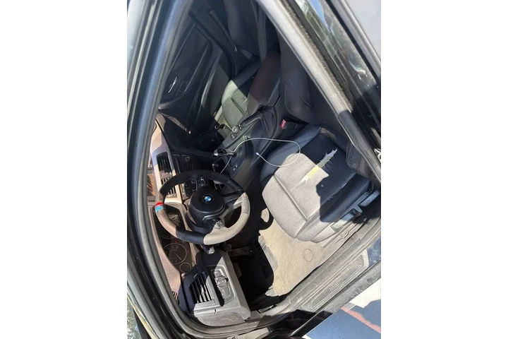 $3500 : BMW 3 Series 2014 320i 4dr S image 10