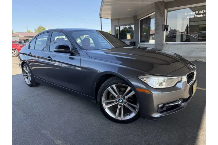 $10850 : 2013 BMW 3 Series 328i xDrive image 9